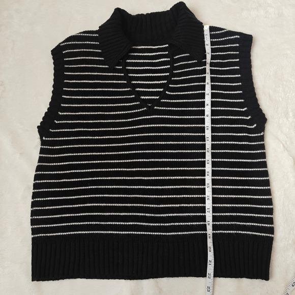 Black and White Striped Women's Vest - Picture 4 of 5